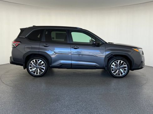 New 2026 Subaru Forester Touring AWD/4WD image 2