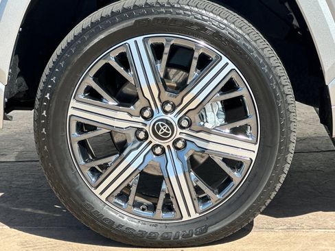 Used 2024 Toyota Tundra Capstone image 32