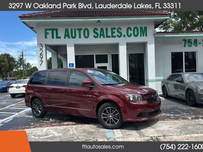 Used 2017 Dodge Grand Caravan SE