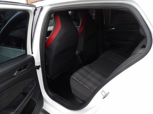 Used 2023 Volkswagen Golf S FWD image 11