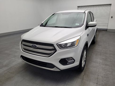 Used 2019 Ford Escape SE image 15