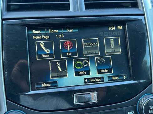 Used 2016 Chevrolet Malibu LT image 37