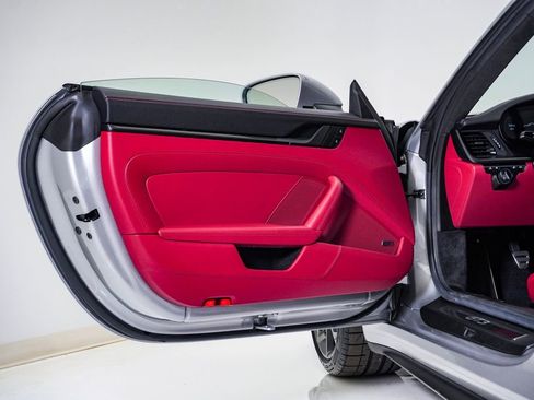 Certified 2024 Porsche 911 GT3 image 34