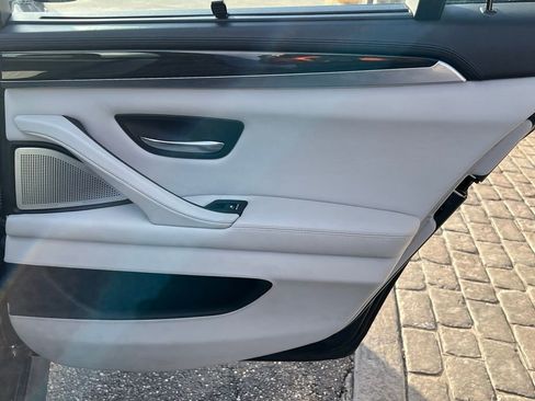 Used 2014 BMW M5 image 19