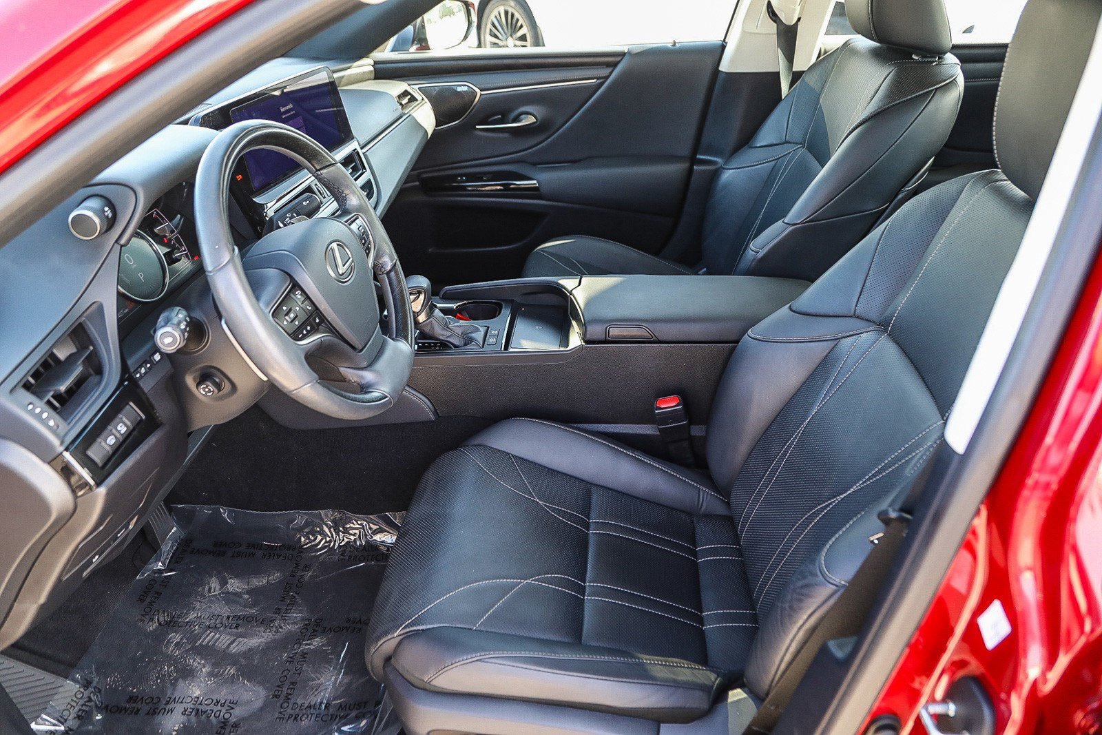 Certified 2024 Lexus ES 300h w/ Accessory Package (Z2) FWD image 17