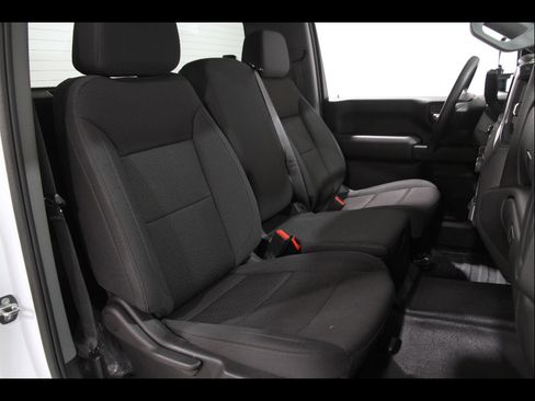 Used 2024 Chevrolet Silverado 2500 W/T image 16