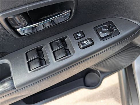 Used 2022 Mitsubishi Outlander Sport LE image 28