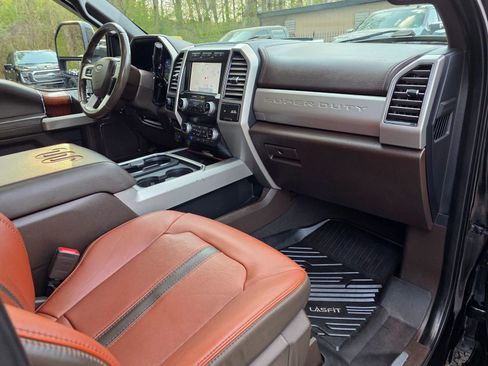 Used 2020 Ford F250 King Ranch w/ King Ranch Ultimate Package image 37