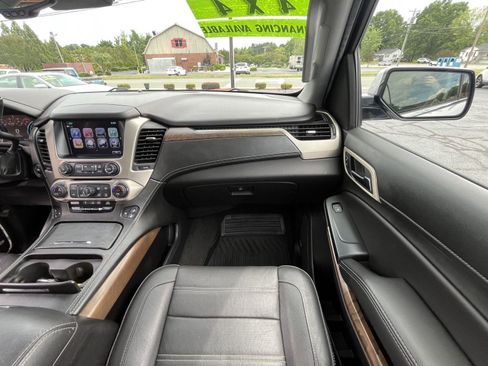 Used 2018 GMC Yukon Denali AWD/4WD image 14