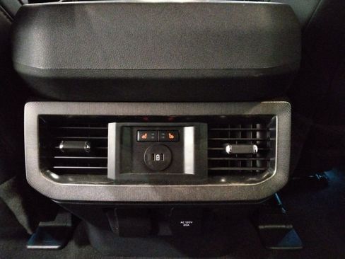 Used 2024 Ford F250 Platinum image 42