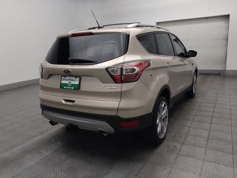 Used 2017 Ford Escape Titanium FWD image 9