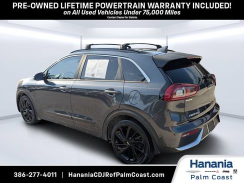 Used 2019 Kia Niro S Touring FWD image 5