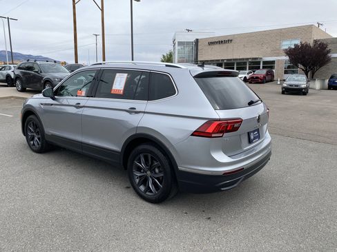Certified 2023 Volkswagen Tiguan SE w/ Panoramic Sunroof Package FWD image 51