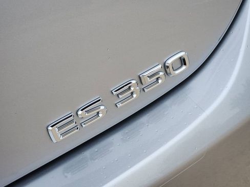 Used 2025 Lexus ES 350 w/ Premium Package FWD image 9