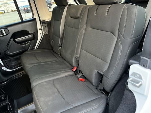 Used 2021 Jeep Wrangler Unlimited Sport image 25