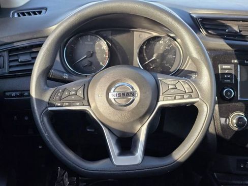 Used 2020 Nissan Rogue Sport S w/ Appearance Package image 19