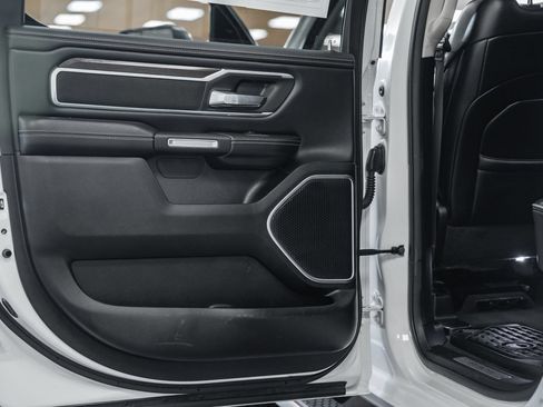 Used 2022 RAM 1500 Laramie AWD/4WD image 48