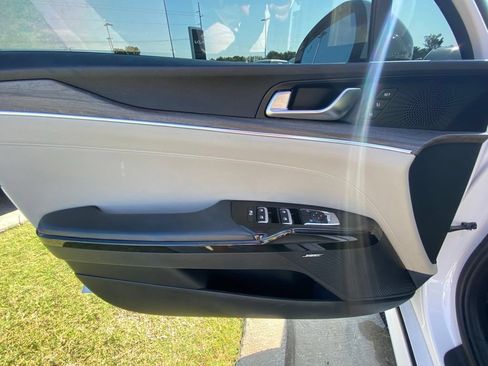 Used 2021 Kia K5 EX w/ EX Premium Package FWD image 12
