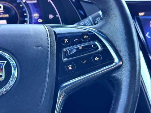 Used 2014 Cadillac ELR w/ Luxury Package image 31