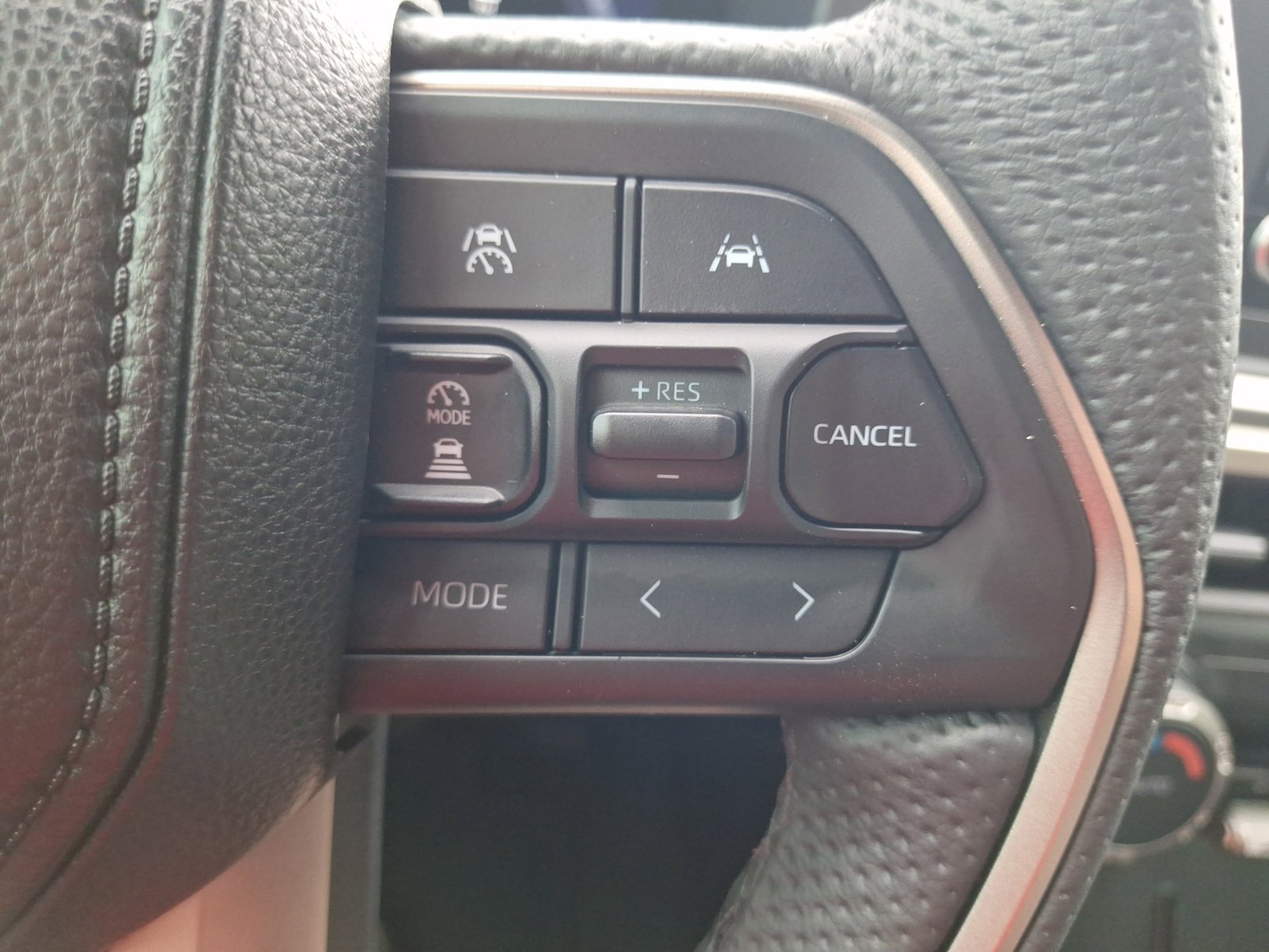 Used 2026 Toyota Tacoma TRD Off-Road AWD/4WD image 21