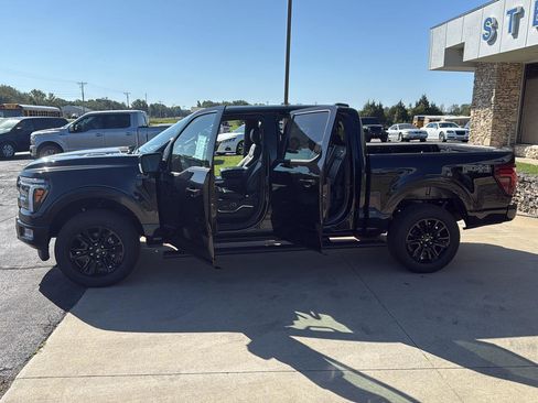 New 2025 Ford F150 Platinum w/ FX4 Off-Road Package image 17