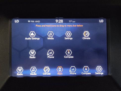 Used 2018 Jeep Compass Latitude w/ Popular Equipment Group FWD image 25