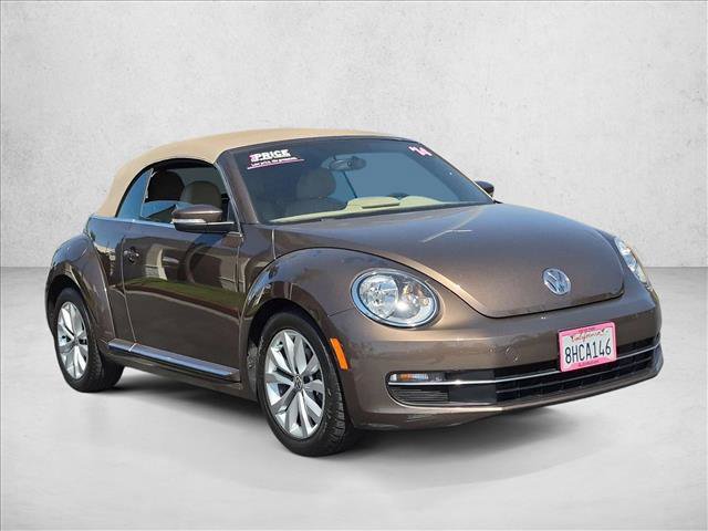 Used 2014 Volkswagen Beetle TDI FWD image 3