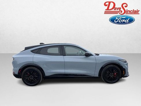 Used 2025 Ford Mustang Mach-E Premium w/ Sport Appearance Package image 5