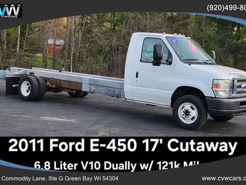 Used 2011 Ford E-450 and Econoline 450 Super Duty RWD image 1