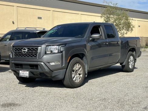 Certified 2023 Nissan Frontier SV w/ Technology Package image 2