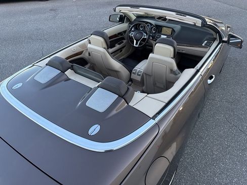 Used 2017 Mercedes-Benz E 400 Cabriolet image 31