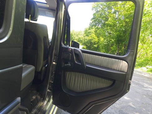 Used 2016 Mercedes-Benz G 550 image 24