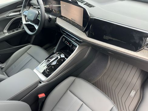 New 2026 Audi Q5 Premium Plus AWD/4WD image 25
