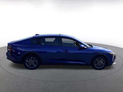 Used 2025 Kia K4 LXS image 8