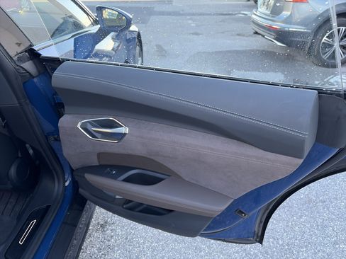 Used 2022 Audi e-tron GT Prestige image 24