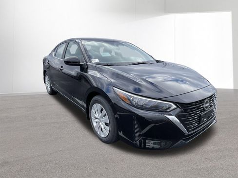 Used 2024 Nissan Sentra S FWD image 39