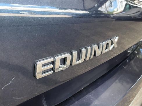 Used 2018 Chevrolet Equinox LT FWD image 10