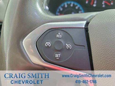 Used 2021 Chevrolet Traverse LT FWD image 20