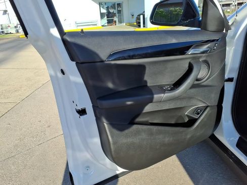 Used 2023 BMW X2 sDrive28i w/ Convenience Package FWD image 23