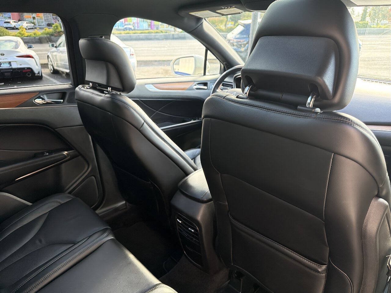 Used 2018 Lincoln MKC Reserve AWD/4WD image 21