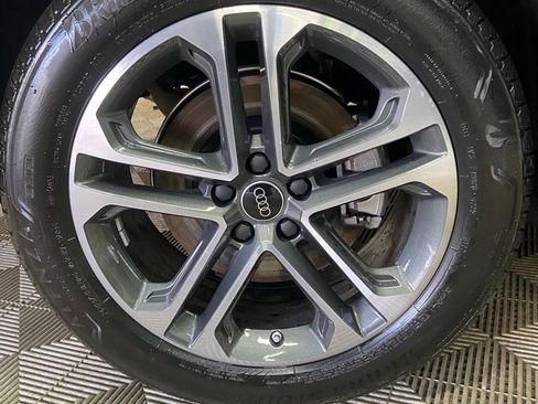 New 2025 Audi Q5 Premium Plus image 9