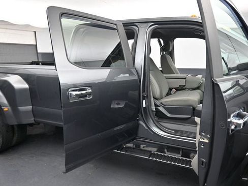 Used 2019 Ford F450 XL w/ STX Appearance Package image 28