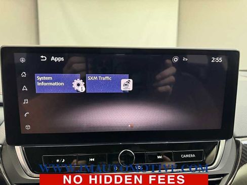 Used 2024 Nissan Altima 2.5 SR w/ SR Premium Package AWD/4WD image 29