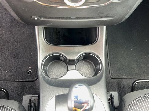 Used 2020 Dodge Journey SE image 20