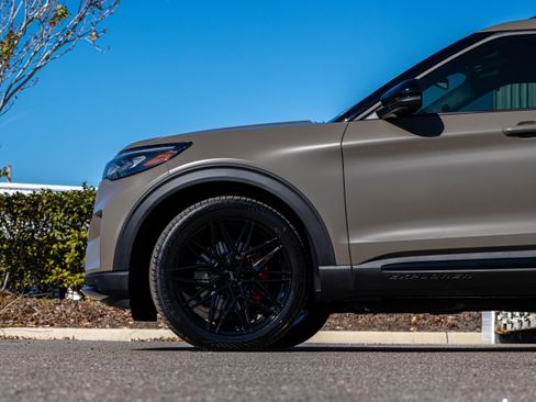 New 2026 Ford Explorer ST w/ Sun And Sound Package image 40