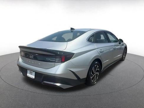Used 2026 Hyundai Sonata Blue FWD image 15