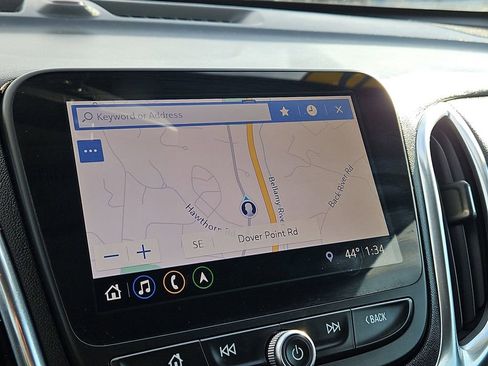 Used 2020 Chevrolet Equinox LT image 16