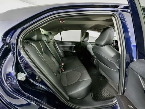 Used 2022 Toyota Camry XSE FWD image 28