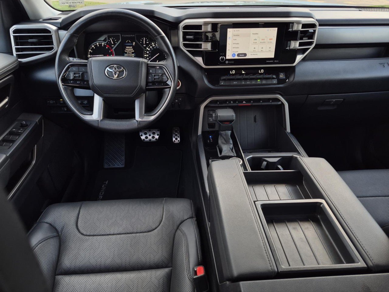 Used 2022 Toyota Tundra SR5 w/ TRD Sport Premium Package AWD/4WD image 15