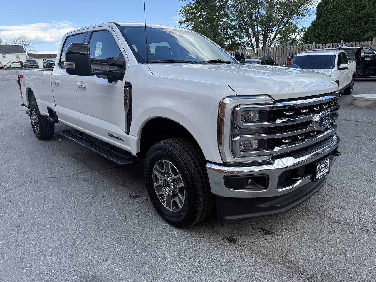 Used 2025 Ford F350 Lariat w/ Camper Package AWD/4WD image 5